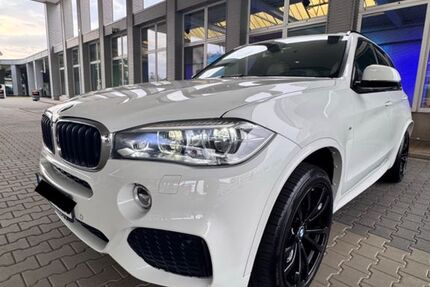 BMW X5 162.000 km 26.000 &euro; Essen 45127