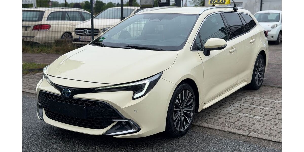 Toyota Corolla 197.000 km 15.900 &euro; Stapelfeld bei Hamburg 22145