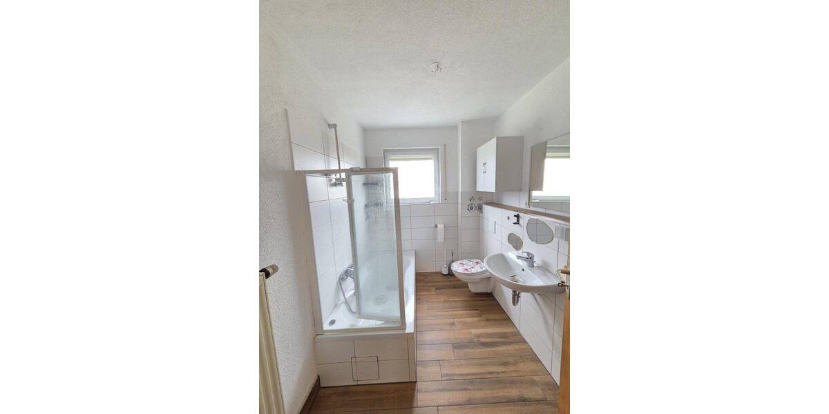 Etagenwohnung Neuenburg am Rhein Neuenburg - 3 Zimmer, 79 m&sup2;, 295.000&euro; | Angebot:26858284