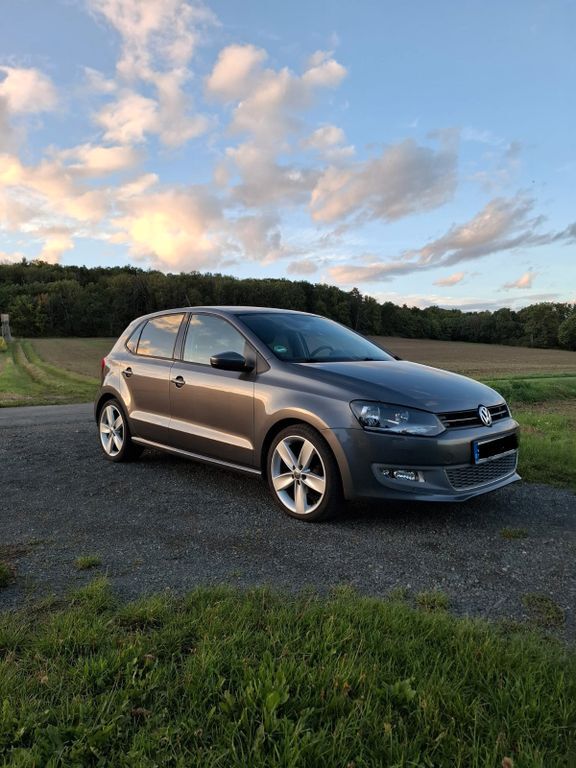 VW Polo 121.000 km 5.900 € Lahntal 35094