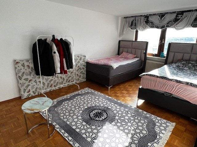 Etagenwohnung Pforzheim Nordstadt - 5 Zimmer, 137 m&sup2;, 325.000&euro; | Angebot:24859539