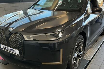 BMW iX 63.005 km 45.880 &euro; Soest 59494