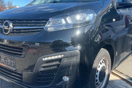 Opel Vivaro 70.600 km 22.900 &euro; Bad Vilbel - Frankfurt am Main 61118