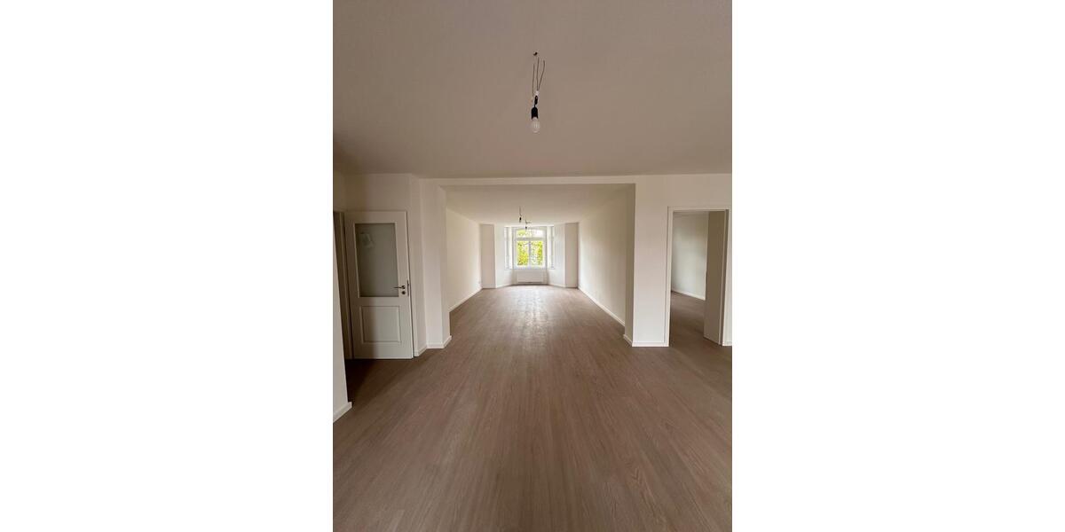 Etagenwohnung Augsburg Innenstadt - 5 Zimmer, 158 m&sup2;, 2.680&euro; | Angebot:24522137
