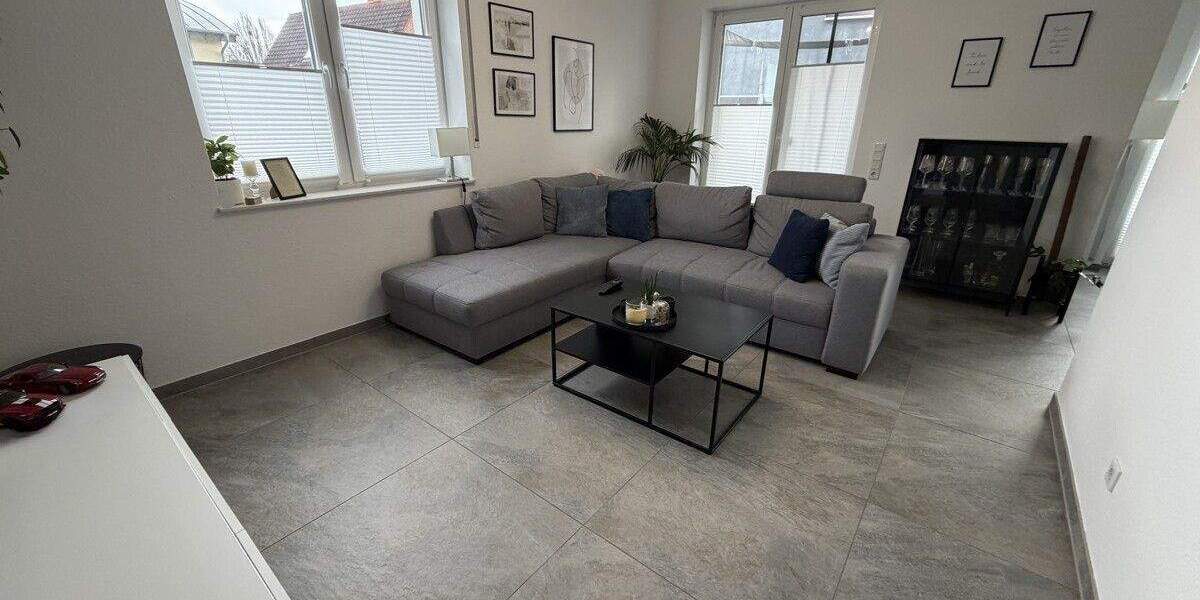 Etagenwohnung Dinklage - 3 Zimmer, 87 m&sup2;, 780&euro; | Angebot:25644223