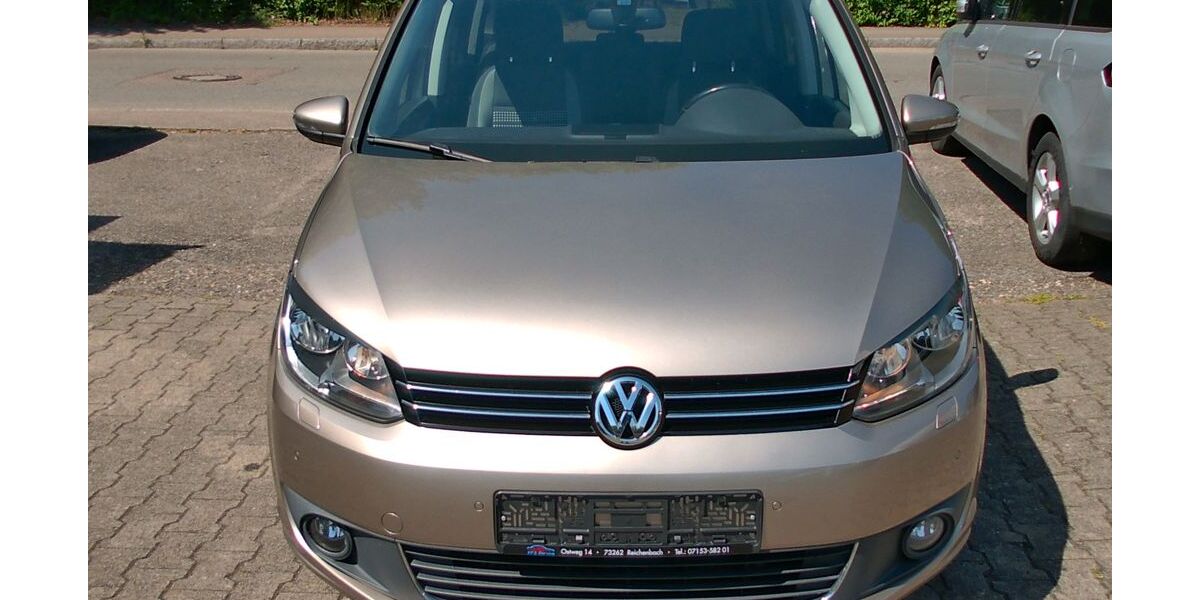VW Touran 126.700 km 12.450 &euro; Reichenbach an der Fils 73262