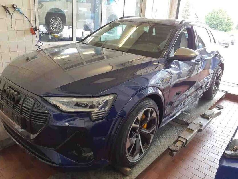 e-tron