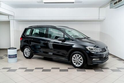 VW Touran 51.464 km 28.800 &euro; Nieder-Olm 55268