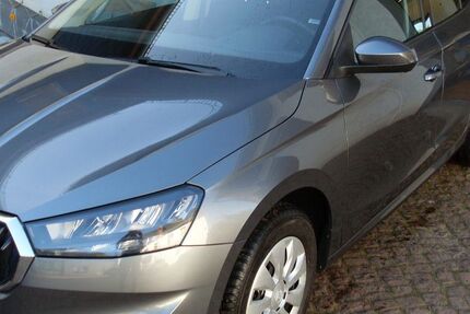 Skoda Fabia 42.300 km 15.450 &euro; Waldheim 04736
