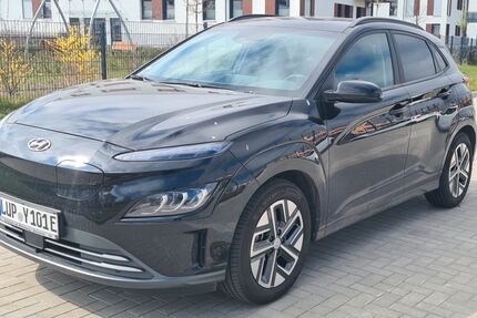 Hyundai KONA Elektro 38.000 km 19.200 € Kuhlen-Wendorf 19412