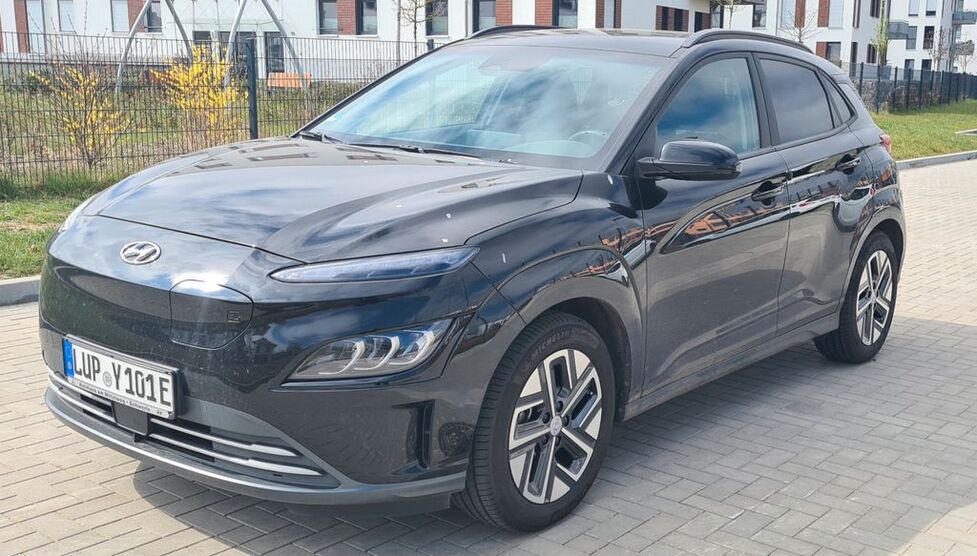 Hyundai KONA Elektro 38.000 km 19.200 € Kuhlen-Wendorf 19412