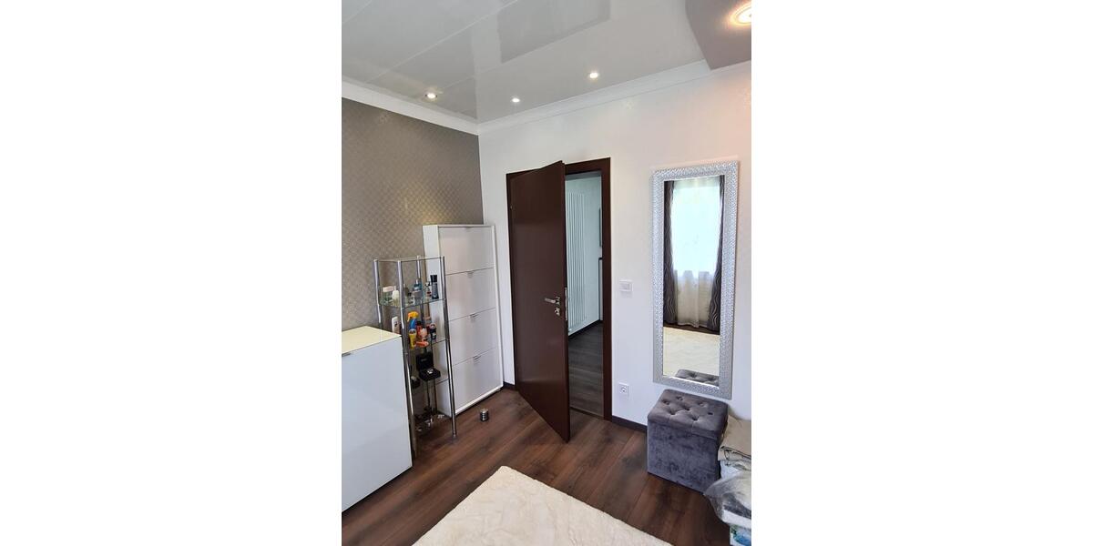 Etagenwohnung Biedenkopf - 5 Zimmer, 125 m&sup2;, 1.100&euro; | Angebot:25892394