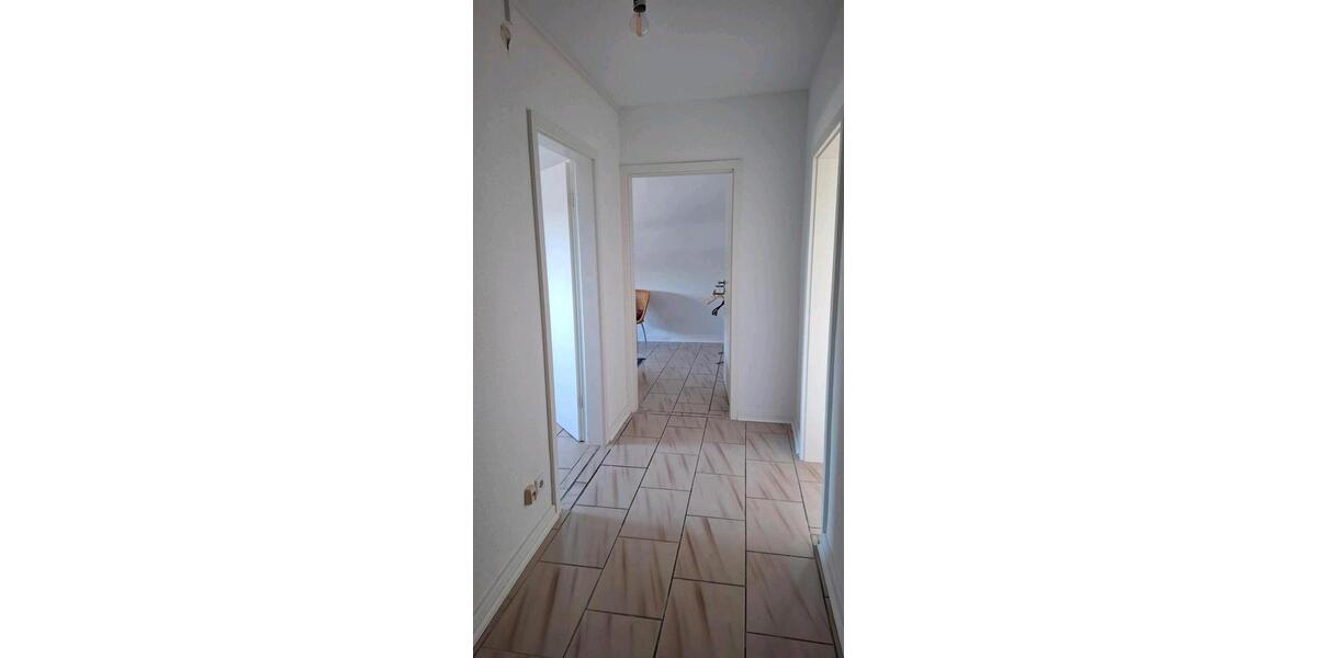 Doppelhaushälfte Kassel Niederzwehren - 10 Zimmer, 218 m&sup2;, 470.000&euro; | Angebot:27164566