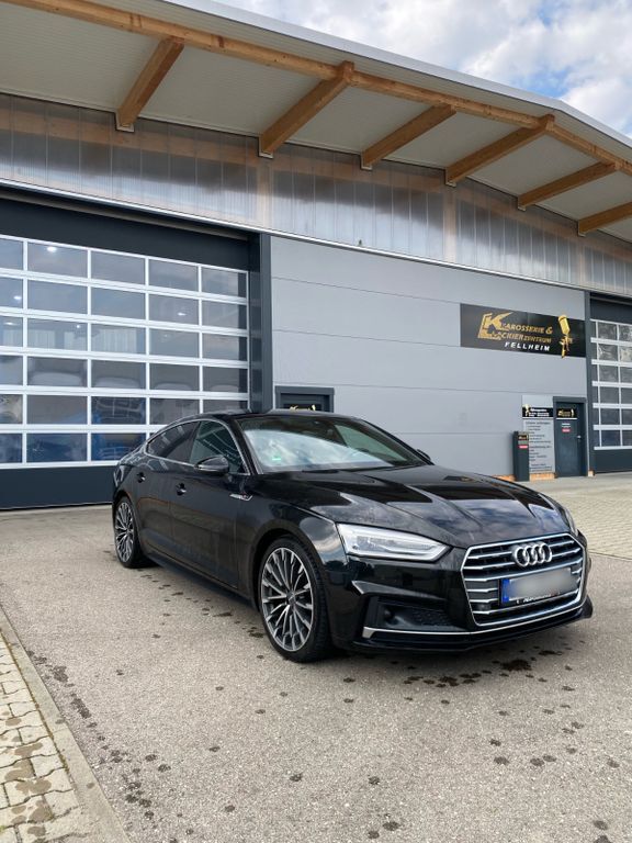 Audi A5 158.000 km 19.900 € Dettingen an der iller 88451