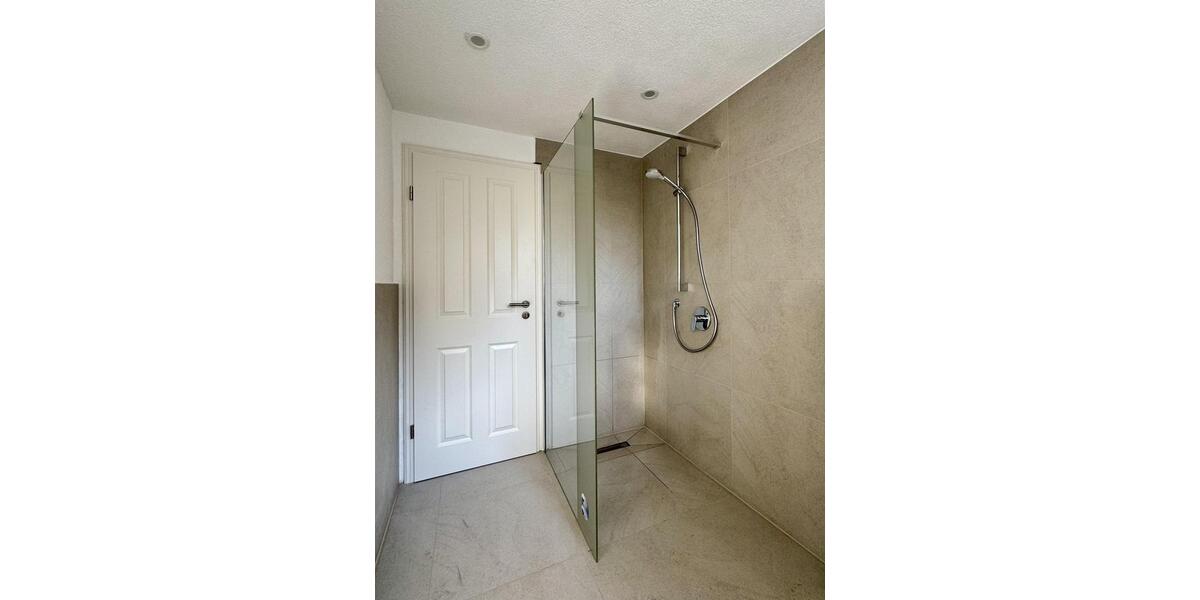 Erdgeschoßwohnung Saarbrücken West - 4 Zimmer, 80 m&sup2;, 1.040&euro; | Angebot:26396900