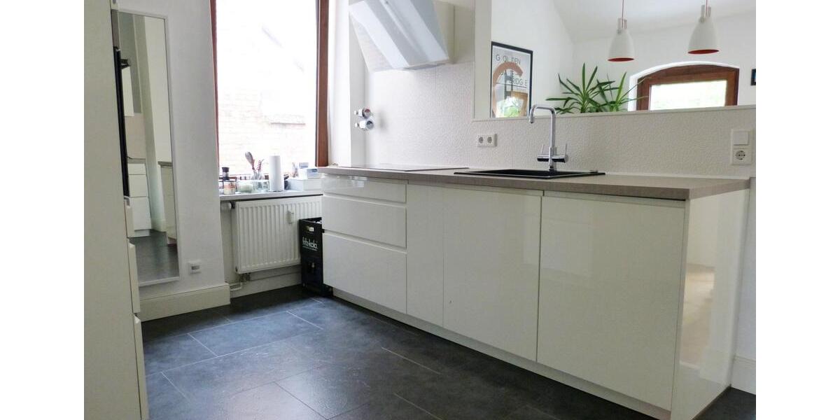 Charmante Altbauwohnung mit Stil – Wohnen im Herzen von Hannover 5 zimmer