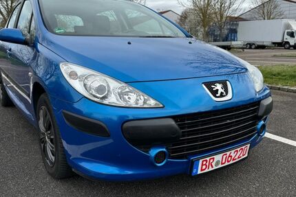 Peugeot 307 140.000 km 3.499 &euro; Philippsburg 76661