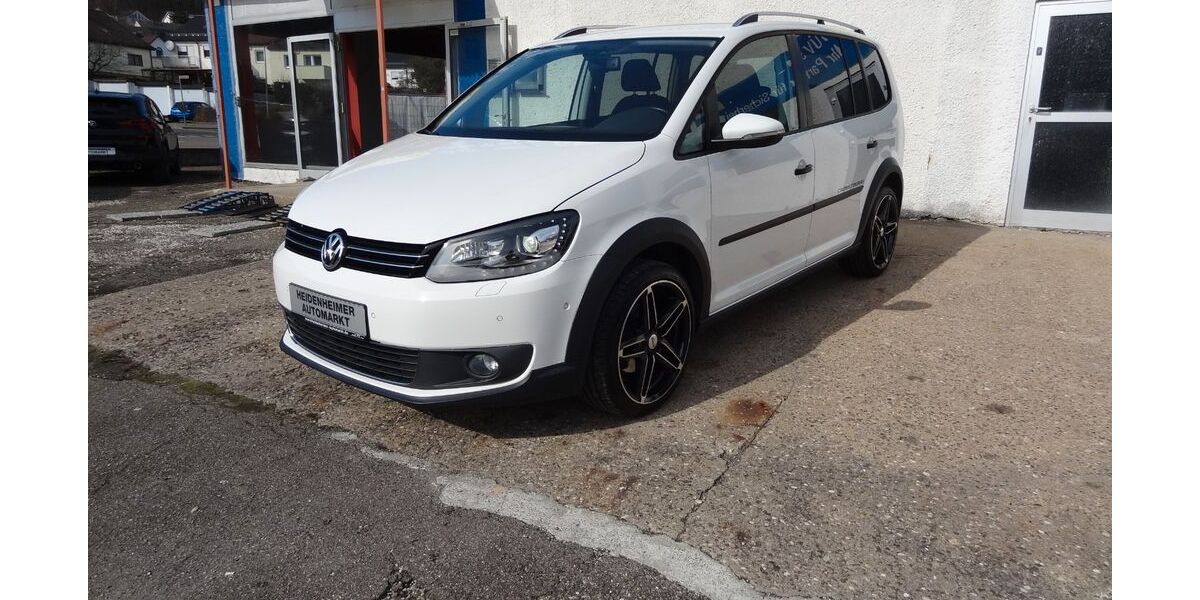 VW Touran 100.000 km 11.990 &euro; Heidenheim 89520