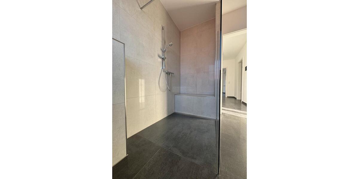 Etagenwohnung Delmenhorst Deichhorst - 2 Zimmer, 66 m&sup2;, 860&euro; | Angebot:26662056
