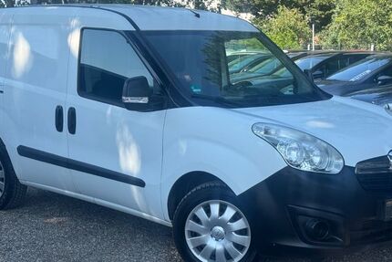 Opel Combo 97.000 km 5.990 &euro; Berlin 13127