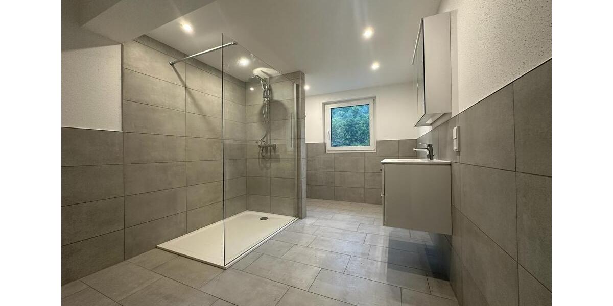 Dachgeschoßwohnung Burkardroth - 2 Zimmer, 78 m&sup2;, 750&euro; | Angebot:24832376