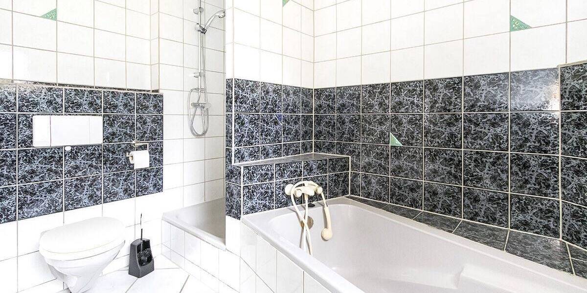 Mehrfamilienhaus, Wohnhaus Meßstetten - 1 Zimmer, 230 m&sup2;, 399.000&euro; | Angebot:25741518