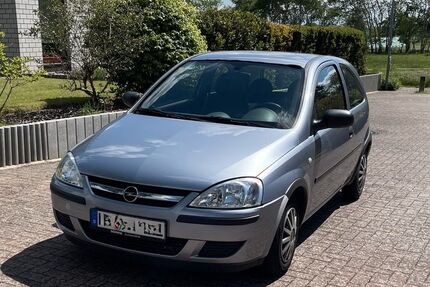 Opel Corsa 110.000 km 2.999 &euro; Garbsen Horst 30826
