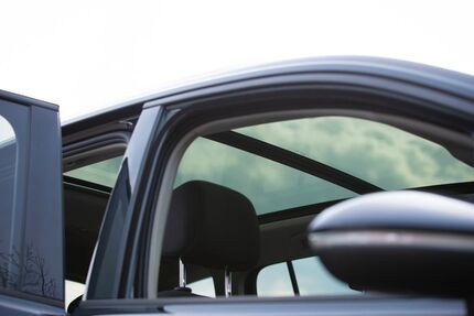 VW Touran 168.500 km 13.700 &euro; Laubach 35321