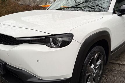 Mazda MX-30 29.345 km 12.700 &euro; Essen 45276