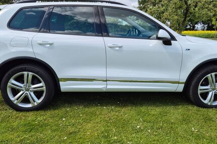 VW Touareg 110.000 km 22.900 &euro; Höfer 29361