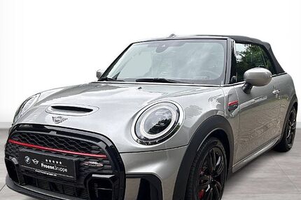 Mini John Cooper Works Cabrio 19.399 km 36.290 € Westerstede 26655