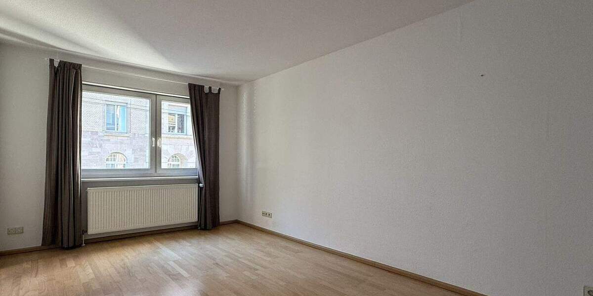 Etagenwohnung Stuttgart West - 3 Zimmer, 70 m&sup2;, 1.200&euro; | Angebot:25067229