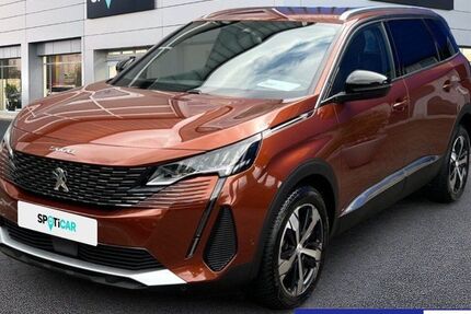 Peugeot 5008 17.817 km 25.990 € Hamburg 22457