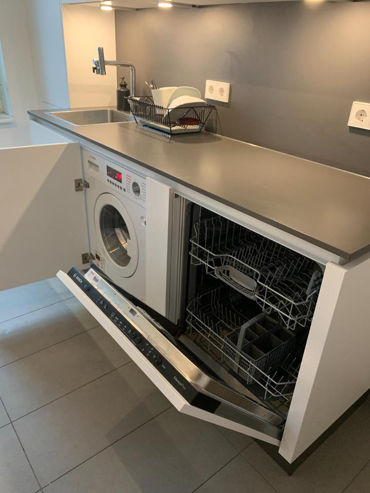 Zwischenmiete -Renovierte Wohnung Untervermietung für 5 Monate zimmer