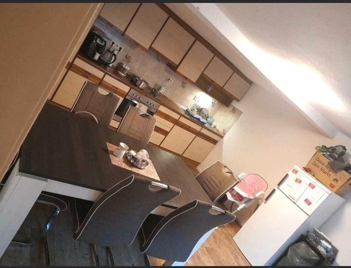 Etagenwohnung Pohlheim - 2 Zimmer, 75 m&sup2;, 690&euro; | Angebot:26461812
