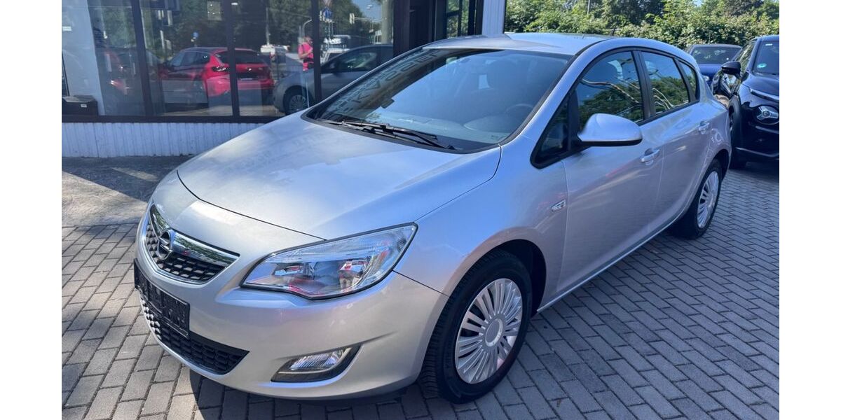 Opel Astra 185.000 km 2.200 &euro; Kassel 34123