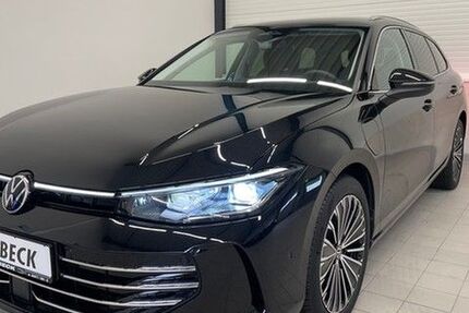 VW Passat Variant 12.406 km 44.880 € Cloppenburg 49661