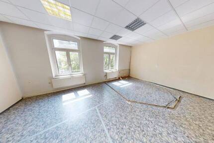 Gewerbeobjekt Chemnitz Lutherviertel - 5 Zimmer, 151 m&sup2;, 1.069&euro; | Angebot:26862835