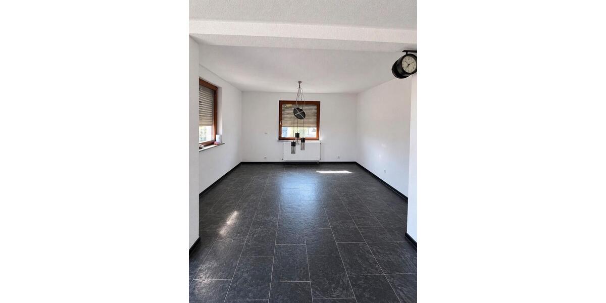 Einfamilienhaus Aalen Dewangen - 8.5 Zimmer, 180 m&sup2;, 409.000&euro; | Angebot:27142802