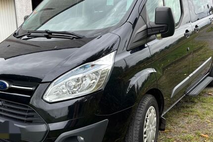 Ford Tourneo Custom 171.400 km 14.400 &euro; Lage 32791