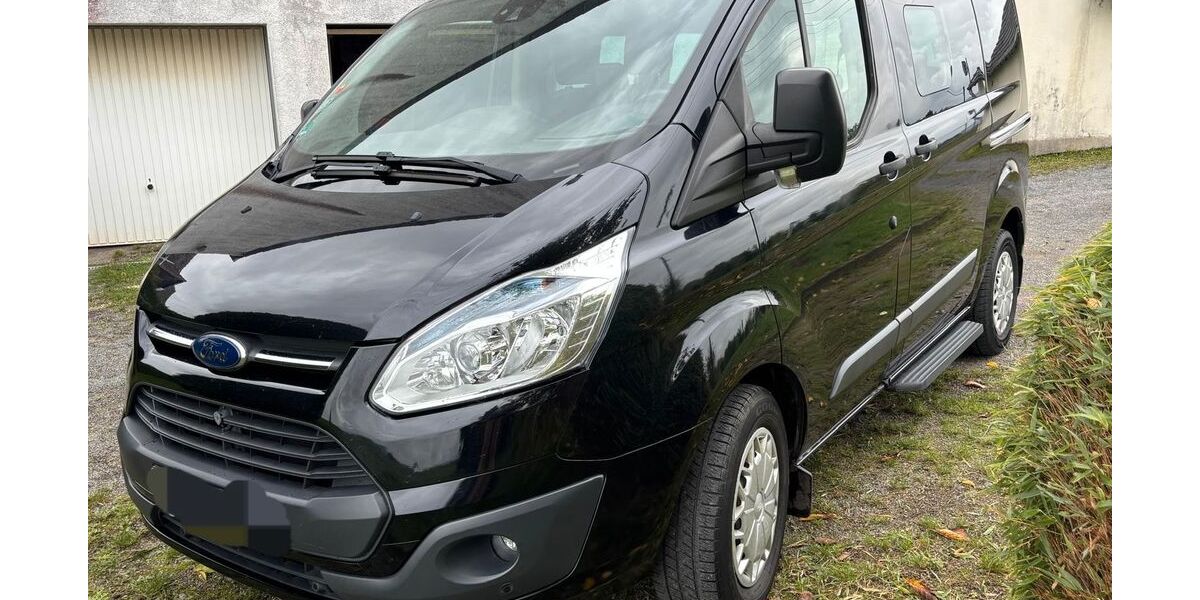 Ford Tourneo Custom 171.400 km 14.400 &euro; Lage 32791
