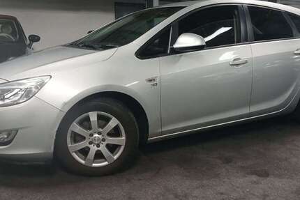 Opel Astra 97.800 km 6.798 &euro; Rüsselsheim 65428