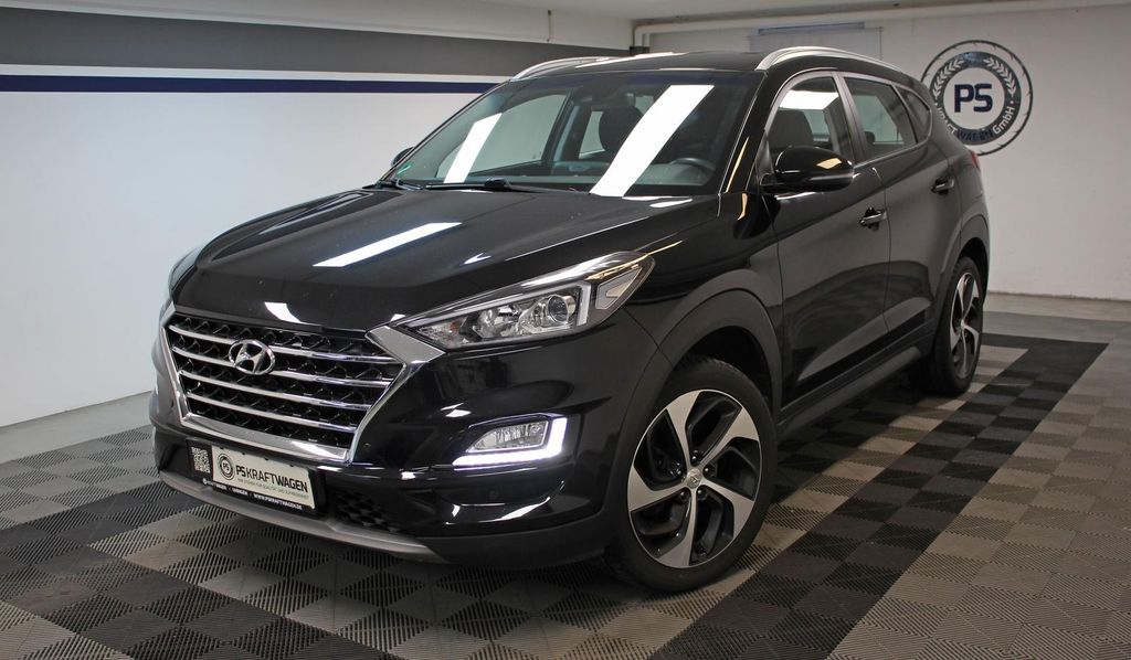 Hyundai TUCSON 92.200 km 17.890 &euro; Uhingen 73066
