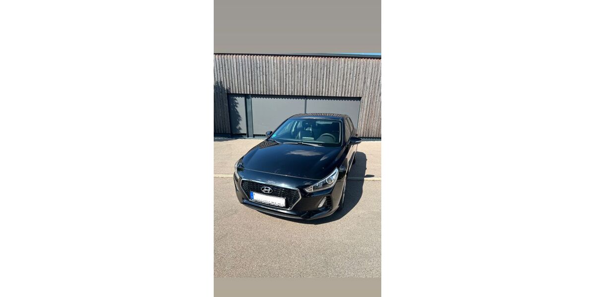 Hyundai i30 106.000 km 10.900 &euro; Crailsheim 74564