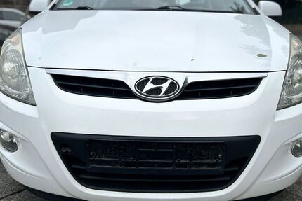 Hyundai i20 193.000 km 1.900 € Mönchengladbach - Odenkirchen 41199