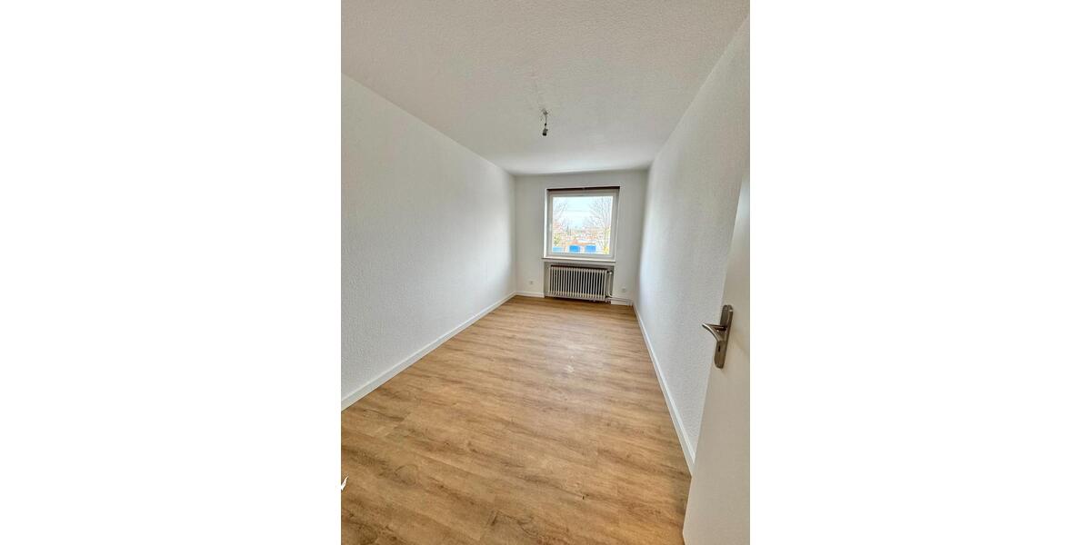 Wohnoase mit eigenem Gartenanteil – Helle 4-Zimmer-Wohnung im Herzen von Leer 4 zimmer