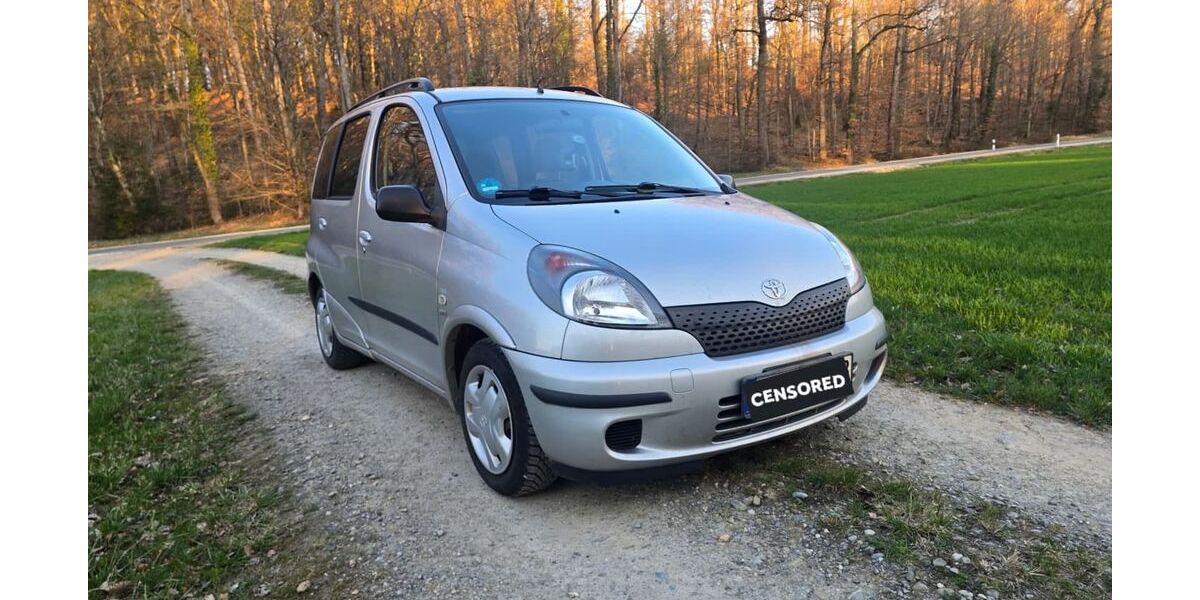 Toyota Andere 131.000 km 3.500 &euro; Büsingen am Hochrhein 78266