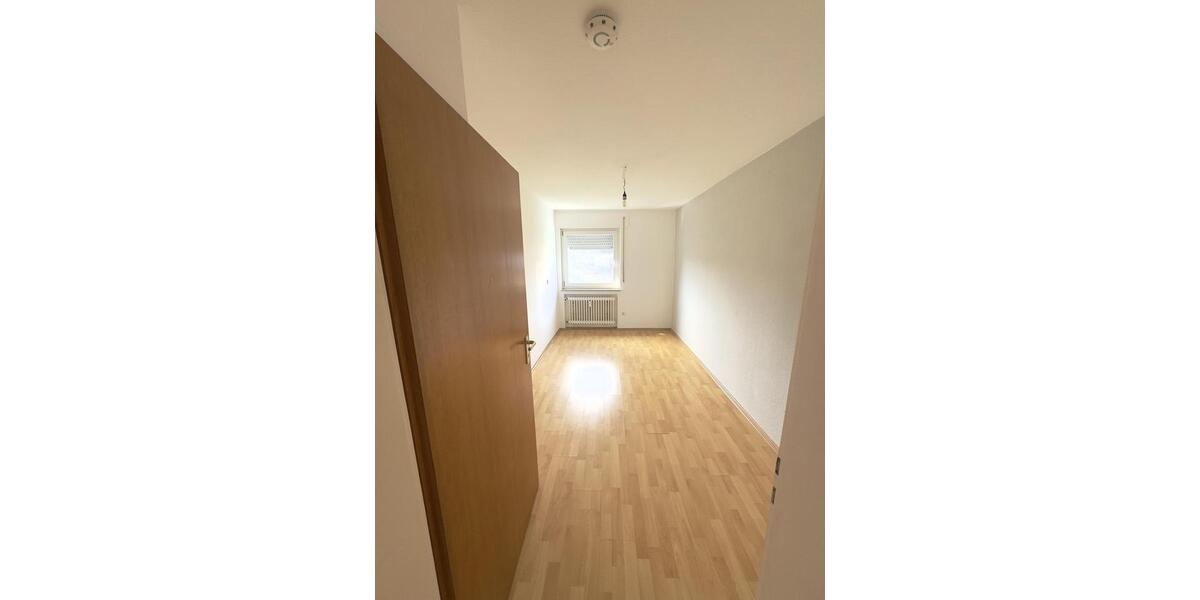 Etagenwohnung Korb - 4 Zimmer, 75 m&sup2;, 1.050&euro; | Angebot:26036401