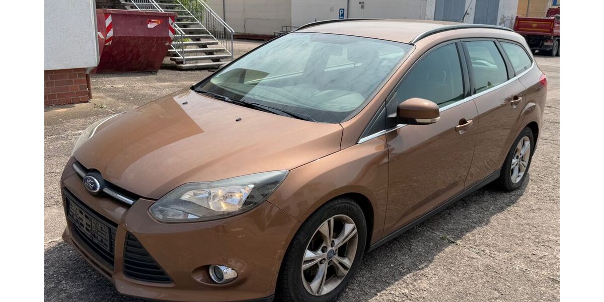 Ford Focus 181.000 km 1.999 &euro; Breitenworbis 37339
