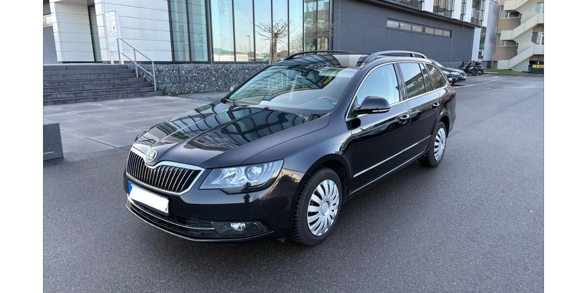 Skoda Superb 278.000 km 8.350 &euro; Böblingen 71034